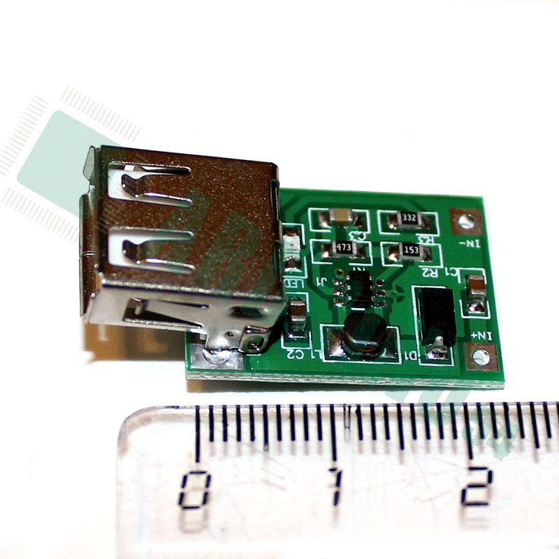DC-DC повышающий USB конвертер 0,9-5В (600 мА макс.)